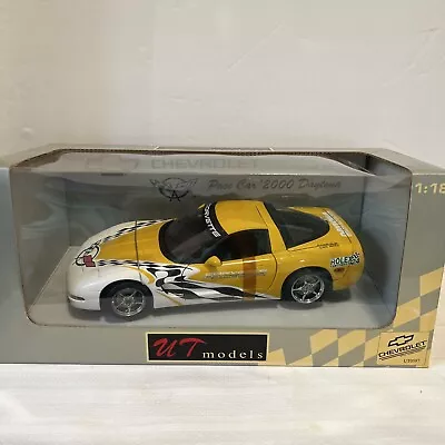 UT Models 1:18 Corvette Pace Car • $40