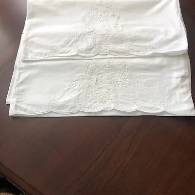 White Battenberg Hand Embroidered Cotton 2 Standard Size Pillowcase 19 X29” Vtg • $14