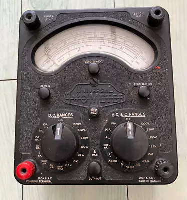 Vintage Universal AvoMeter Model 8 • £39