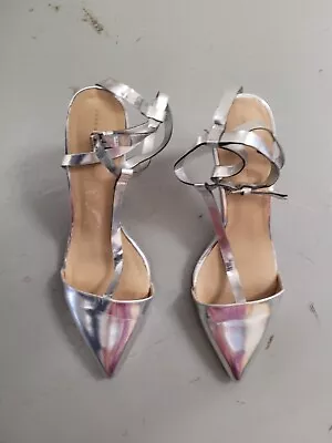 Zara Basic Silver Womens Heels Shoes Size 9 • $19.99