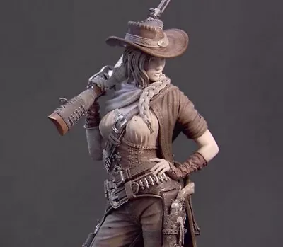 1/24 Resin Figure Model Female Musketeer Western Cowboy Unassembled Unpainted • $22.53