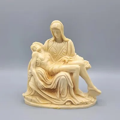 Vintage A. Giannetti The Pieta Jesus Virgin Mary Resin Sculpture Figurine • £16.88