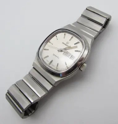 Vintage HAMILTON Mens Quartz Cal 707 Day Date Stainless Steel 36mm Case Bracelet • $285