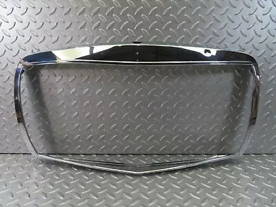 ⚙8440⚙ Mercedes-Benz W123 Bonnet Grill Frame Chrome • $61.65