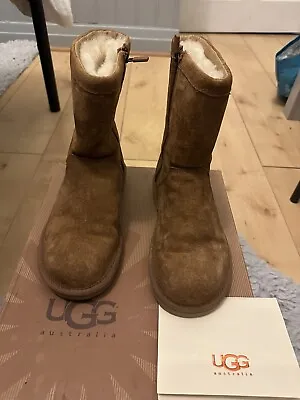 Ugg Boots Size 3.5 Brown • £25