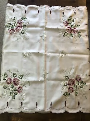Vintage Tablecloth Embroidered Ivory Flowers Square • $20