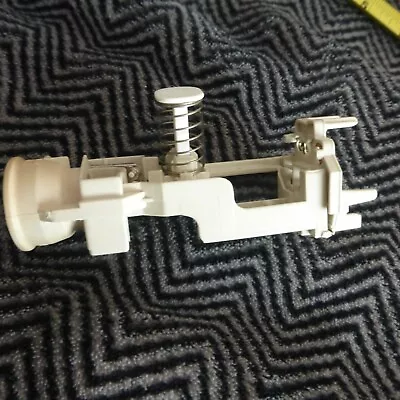 £17.50 • Buy Whirlpool AMB 575 K/G Integrated Fridge Bulb Lamp Holder Housing
