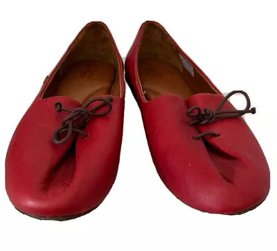 Sergio Tomani Leather Slip-On Shoes Tuka US Women's 10 ( Fits 9)Bow Tie Flat Red • $30