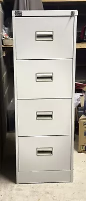 Office World 4-drawer Grey Metal Filing Cabinet • £50