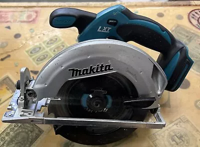 Makita XSS02Z 18V LXT Lithium‑Ion Cordless 6‑1/2  Circular Saw - Tool Only • $65