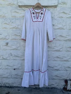 Vintage 1970’s Hupil Cotton Embroidered Maxi Dress Women’s White Ethnic Mexican  • $75