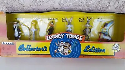 £163.72 • Buy Extremely Rare! Looney Tunes Die Cast Metal Collectors Edition Figurines Set