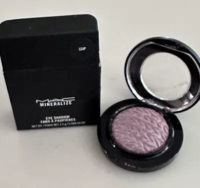 MAC Mineralize Eye Shadow LEAP • $38.50