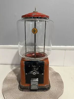 1930’victor Model V Vendor 1 Cent Gumball Machine • $195