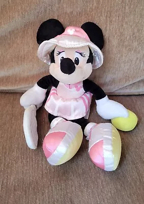 Disney Store Tennis Minnie Mouse Mini Bean Bag Plush 10  • $7