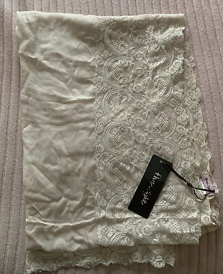 PHASE EIGHT SCARFshawlwrapNEW With TAGS Lace TrimCHAMPAGNE • £10