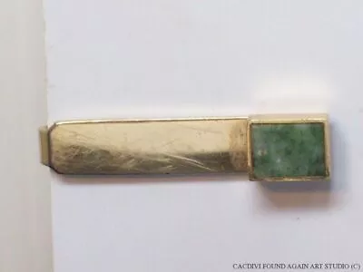 Vintage Tie Clasp Gold Plate Green Stone Rectangle Karatclad La Mode Retro Clip • $9.98