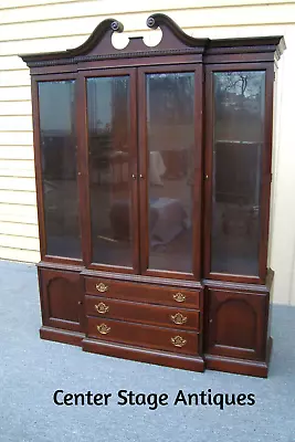 54050 HICKORY Furniture  American Masterpiece Breakfront China Cabinet Curio • $975