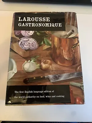 Book - Larousse Gastronomique By Prosper Montagne Hardback French Cooking 1974 • £9.99