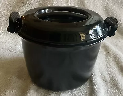 THE PAMPERED CHEF 3 QUART Microwave Rice Cooker Plus #2779 Black Locking Lid • $18.99