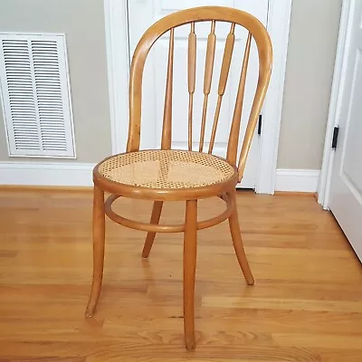 $135 • Buy Vintage Bentwood Cafe/Bistro Chair Cane Seat Arrow Back Slats Nice Thonet Style!
