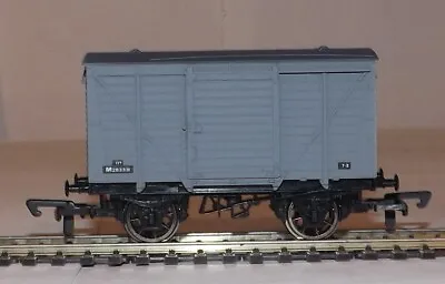 Dapol B386a Vent Van Br Grey • £16