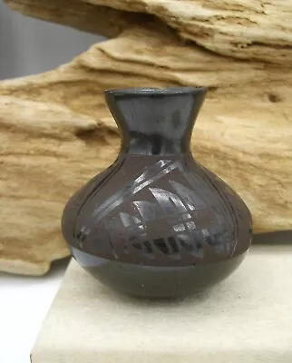Santa Clara Pueblo Miniature Vase Black On Black Inscribed Clay Design Unsigned • $10