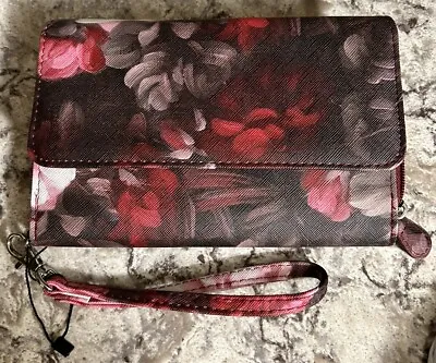 MUNDI Womans / CEO Clutch- Big Fat Wallet / Full Zip Pink-Red Floral • $18