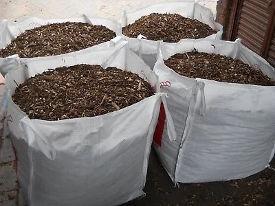 Wood Chippings Similar To Bark Mulch Woodchip Garden Plants & Weed Barrier • £40