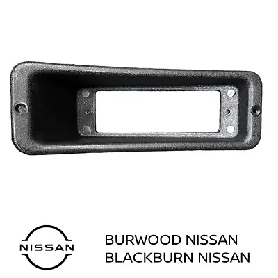 Genuine Nissan Navara D22 D40 Patrol Gu Steel Bullbar Lamp Surround 622572s601a • $27