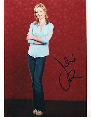 Julie Bowen Modern Family W/Coa Autographed Photo Signed 8X10 #3 Claire Dunphy • $45
