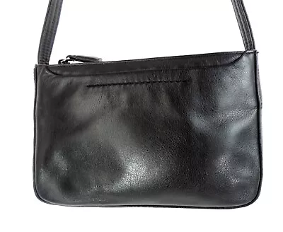 COLETTA Vintage Black Genuine Leather Shoulder Bag Handbag Purse Zip Closure • $19.50