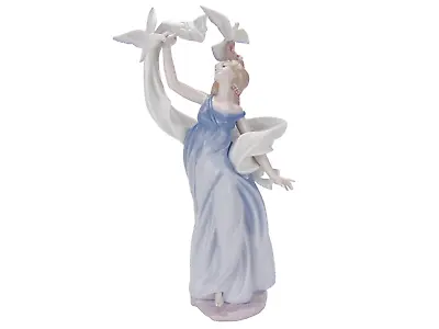 Boxed Lladro Lady Figurine New Horizon 6570 Inspiration Millennium Porcelain • £269.99