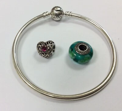 £31.99 • Buy Genuine Pandora Moments Bangle, With A Open Heart & Murano Glass Charm