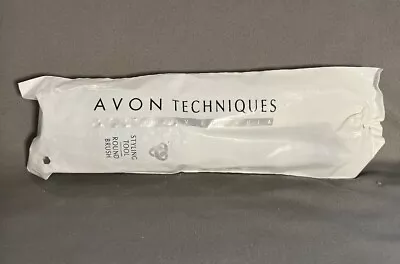 Avon Techniques New Vintage Styling Tool Round Brush 8  1997 Gray • $23