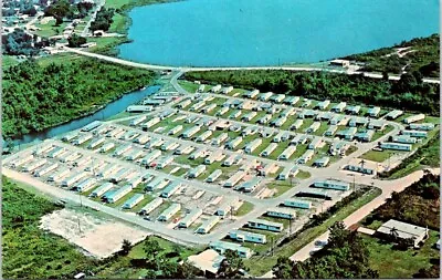 May Manor MOBILE HOME Park Lakeland Florida TRAILER Chrome Postcard • $5