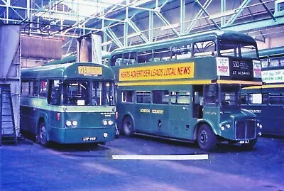 009m  6x4  Bus Photo -  London Country.  Fleet No's. RMC1494 & RF95. • £1.50