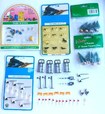 N Scale Model Railroad Accessory Pieces – Signals Signs Trees Etc. • $15