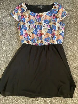£5 • Buy Pussycat London Floral Dress Size 14