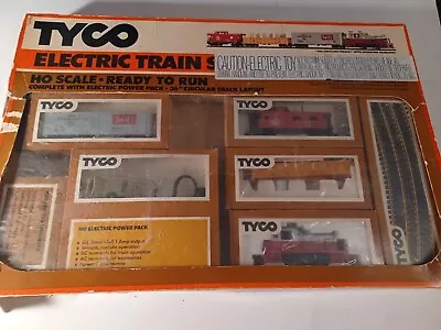 Vintage  Used TYCO  Electric Train Set HO Scale In Box Model 7300  1-13-4 (u25) • $200