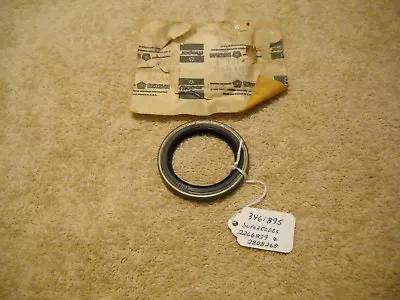 NOS Mopar 1963-1971 Chrysler Front Hub Grease Seal • $15