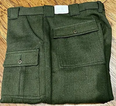 Vintage Cabela’s Wool Hunting Cargo Flat Front Pants 34 • $90