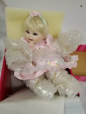 Marie Osmond Queen Elizabeth Rose Bud  Tiny Tot Doll 8    Nos New Old Stock • $30.69