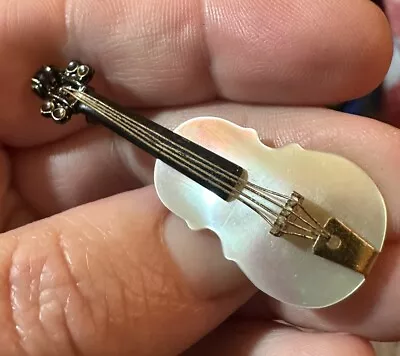 Vintage Mother Of Pearl Cello Violin Bass Pin Brooch- Unsigned 1 15/16  • $13