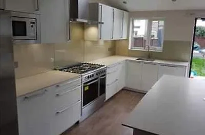  White Quartz 9 Meter Kitchen Worktops Best Quality Brighton 1 • £1800