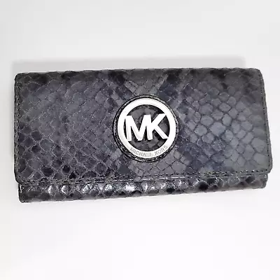 Michael Kors Fulton Grey Snakeskin Snap Flap Wallet • $48.80