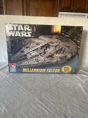 2005 Star Wars AMT/ERTL Millennium Falcon Deluxe Model Kit #38322 NEW Sealed  • $100