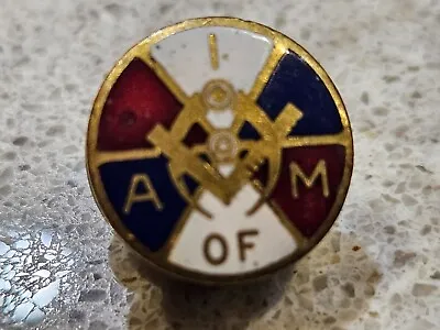 IAM  OF International Association Of Machinists Screw Back Pin ; Estate Find! • $22.60