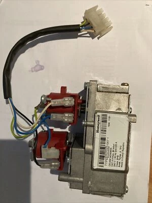 £60 • Buy Potterton Profile 40ei 50ei 60ei 80ei Boiler Gas Valve ( Honeywell ) 907704