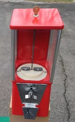 Vintage Oak Vending Machine With Deep Adjustable Wheel    Lock&key • $75